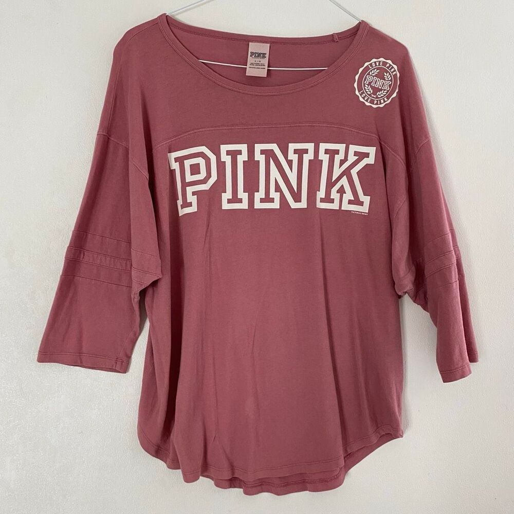 PINK Victoria’s Secret Oversized Logo Tee Large Pink 3/4 Sleeve Varsity Graphic - Picture 2 of 8